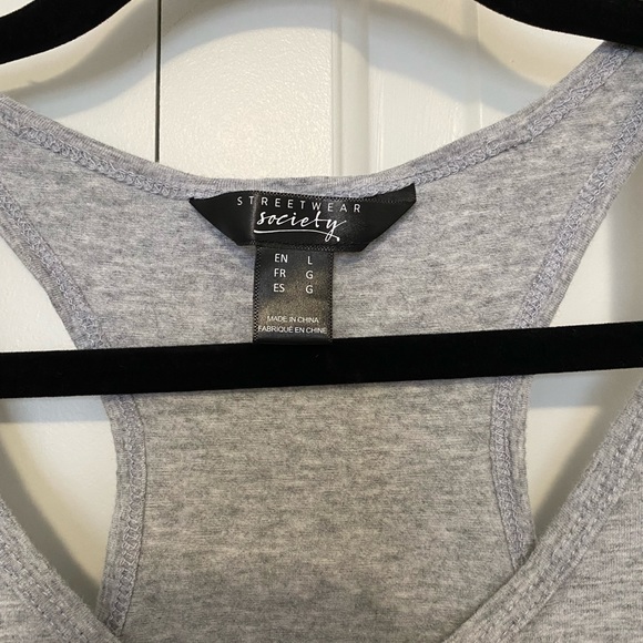 🎉5/$30 - Grey V-Neck bodysuit - Picture 2 of 9